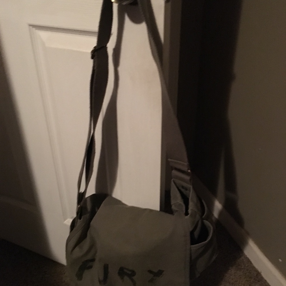 Messenger Bag - Picture 5 of 5